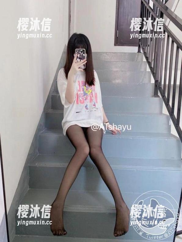 AT鲨 最新照片送上,AT鲨的粉色调让人…还行?不过我就是停不下来啊!