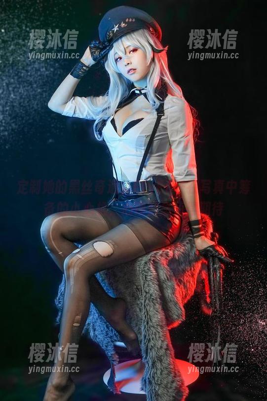定制她的黑丝奇遇，ElyEE子在写真中筹备的小心机，心理默念值得期待