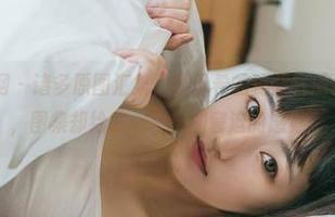 GIRLT果团网 – 诸多原图汇集，周于希的秘书气质依旧美丽动人，图集却给我一种倍加窘迫的感觉。