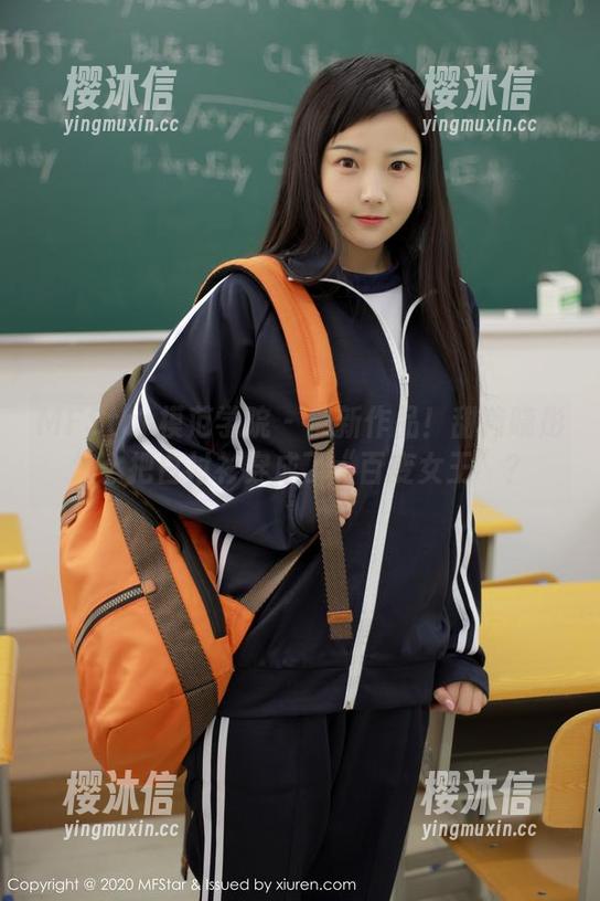 MFStar模范学院 - 最新作品！甜筒晓彤怎么把白衬衫穿成了“百变女王”？
