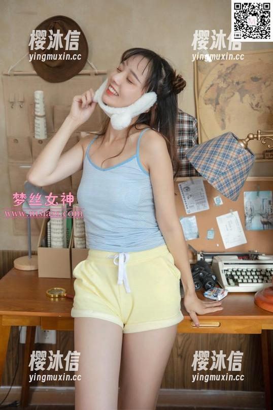 MSLASS梦丝女神 - 小区楼道里的玥玥新美图，下载时别忘了多留个心眼！