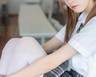 喵糖映画写真集：谁说黑丝和软妹不可以同时存在？