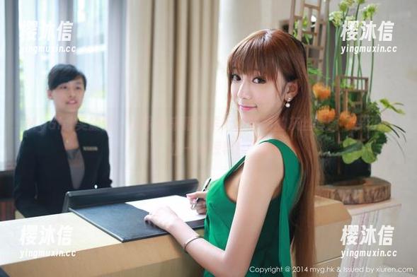 MyGirl美媛馆 - 大家快来瞅瞅李七喜最新的灰丝套图，保证不止一眼惊艳！