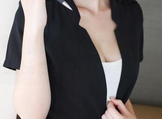 MyGirl美媛馆 – 黑色梦游者，糯美子MINIbabe的全套图片带我逃了出去