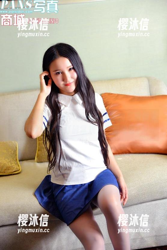 PANS写真-诗诗 PANS写真 - 谁需要鞋?诗诗的高清裸足照教你如何打破常规,亲吻地面!
