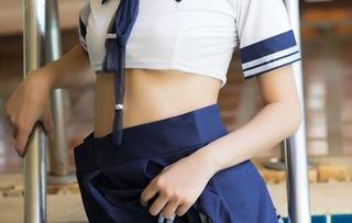QingDouKe青豆客 – 定制水手服，汪佩妮Penny的俏皮日常，谁不想来张这种图片呢？