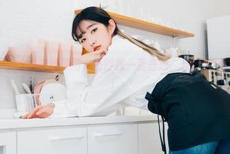Sonson(손손)的灰丝原图，搞得我一直在想，自己能不能也试试啊！