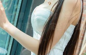 UGirls尤果网 – 护士工作照并不那么简单，周心情的写真合集，完全刷新我的认知了。