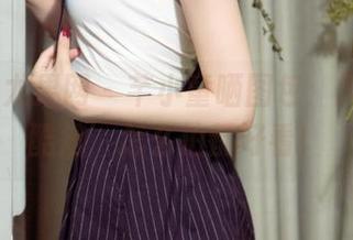 UGirls尤果网 – 芊小童晒图包：天台版‘酷炫’怎么拍都好看！