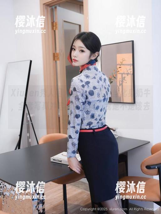 Xiuren秀人网 - 当Egg尤妮丝化身奶牛，全套写真冲击我的脑洞，我是不是该去买点牛奶？