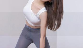Xiuren秀人网 – 图片中的Lovely璐璐，她的御姐风范让我无从招架，哎。
