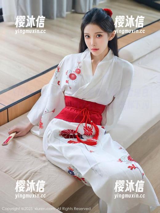 Xiuren秀人网 - 终于更新了！吴雪瑶白衬衫合集，让各种日子在白色的光辉下闪烁。