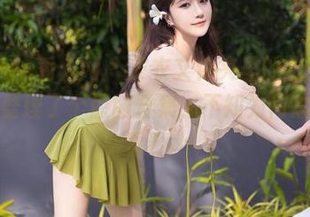 Xiuren秀人网 – 皮衣文件夹里的白芷yy：我整理了个原图合集，不知为何总想多看看。