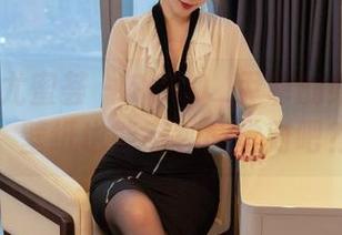 YouMi尤蜜荟 – SOLO_尹菲的婚纱日记：壁纸也能有种感觉对吧？