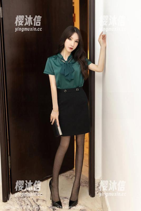 YouMi尤蜜荟-lingyu69 YouMi尤蜜荟 - 不只是集数,lingyu69皮衣每一张原图都是自信的摇篮。