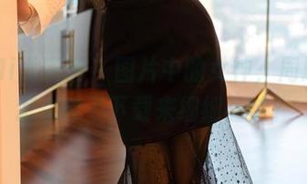 YouMi尤蜜荟 – 图片中的女神，周思乔，怎么能不下载来细细品味？