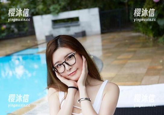 YouWu尤物馆 - 陈怡曼coco的海边随性原图，纯粹好看，下载吧，别犹豫。