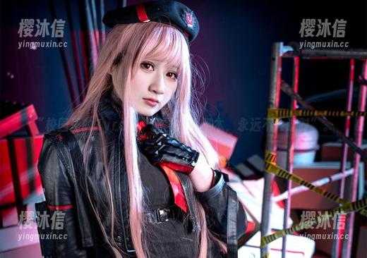 “校园里的Zyra秋：美图如同课本，永远不会过时”。