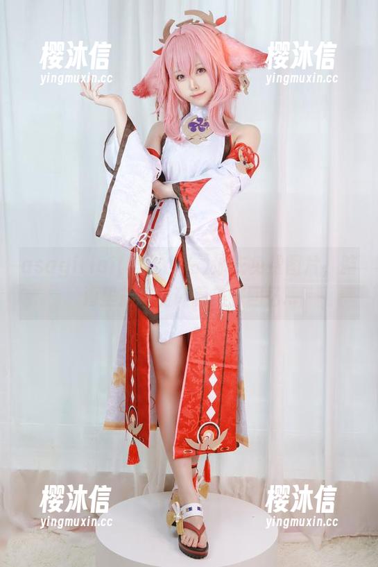asagiriai(爱ちゃん)泳衣免费图片，脑海里却在循环着美好回忆...