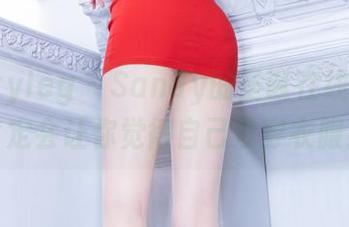 beautyleg – Sandy的圣诞在线新照，肯定会让你觉得自己没穿衣服！