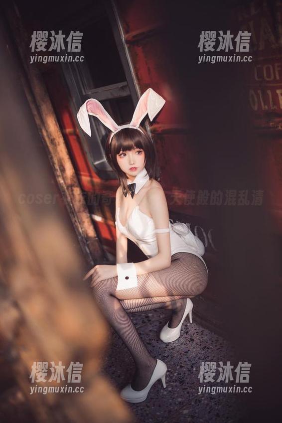 coser衣衣的奇幻图集，天使般的混乱清新