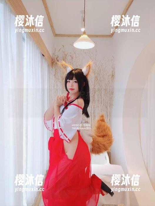 你烨烨 那条短裤让你烨烨看起来别具一格,原图我自己也惊呆了