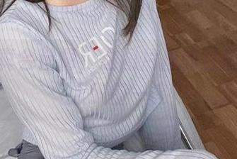 倦倦喵真会选啊，这图片里的甘雨魅魔让人眼前一亮
