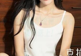 克拉女神 – 她的刀工惊艳，嘉萌“厨娘”美图送上！