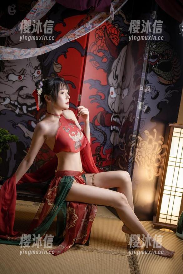 坏露露香宝 坏露露香宝:夏日里的杨枝甘露,泳装套图下载势在必行!