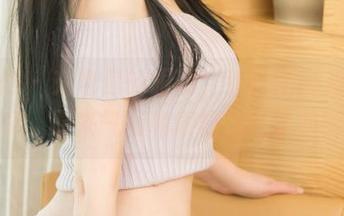 尤果网 – 充电你的眼睛，乔依琳御姐原图分享，原来气场和表情是可以租的！