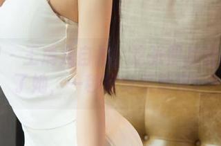 尤果网 – 王瑞儿自拍：这张照片让我低估了她，一秒变身表情包！