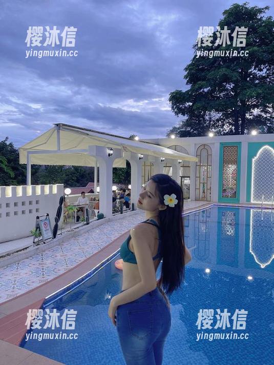 微密圈 - 就是阿朱啊，图库里的平安夜等你来签收，快点，别磨蹭了
