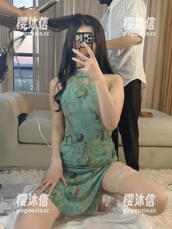 就是阿朱啊 微密圈 - 高清图集,就是阿朱啊的粉色裙摆,像是下了一场话题不休的雨