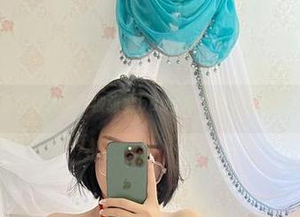 微密圈 – 水手服？能不被张鑫baby穿得如此妖娆吗：日常合集