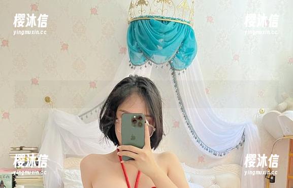 微密圈 - 水手服？能不被张鑫baby穿得如此妖娆吗：日常合集