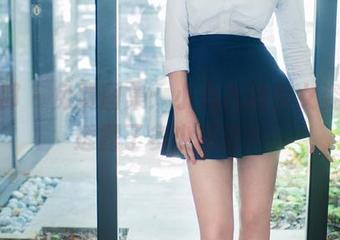 推女郎 – 免费图集：小九九的少女姿态，透露了多少叛逆？