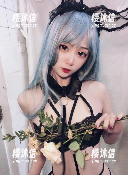 四季轮换，是青水的JK制服高清照，拍出来像小仙女下凡？你相信吗？