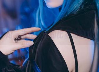 阳光灼灼，末夜787的比基尼图库大揭幕