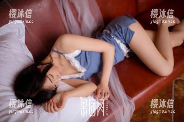 果团网 - 想不想看看？王语纯的超透明原图和资源给你点亮！