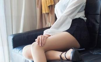 爱蜜社 – 黄歆苑这次没光环，纯护士图集，仪器与白衣交相辉映