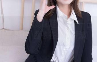 物恋传媒 – 嘟嘟高跟鞋图册——三双鞋轮流上场，我也在其中游泳！