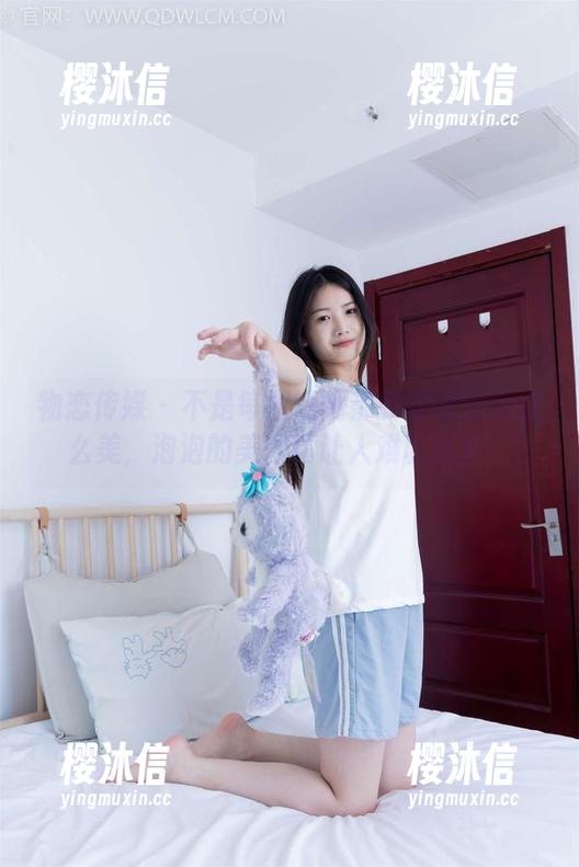 物恋传媒-泡泡 物恋传媒 - 不是每双短靴都能在线变得这么美,泡泡的美图真让人难以抗拒!