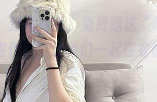 微密圈 – 过来看看，免费赠送“玫桃泡芙”的旗袍作品，让我们一起在衣橱里畅游吧！
