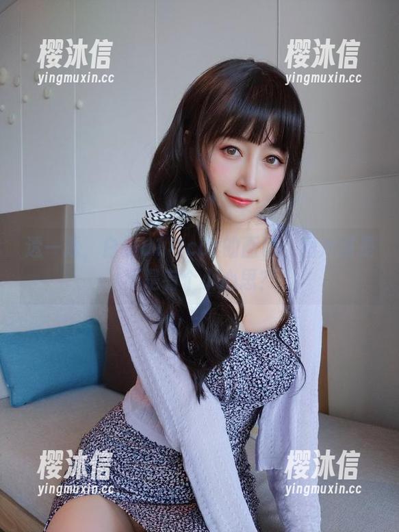 白银81 透一透,白银81与cos的画像,图片里是不是有个小心思?