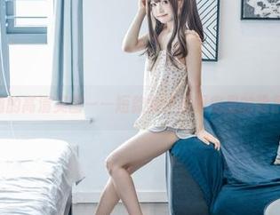 神沢永莉的高清美图——短款女仆是厨房里的隐形房奴？