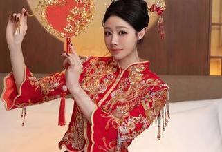 秀人网 – 办公室新姿态，七米baby在线，谁说办公不能拍出个性？