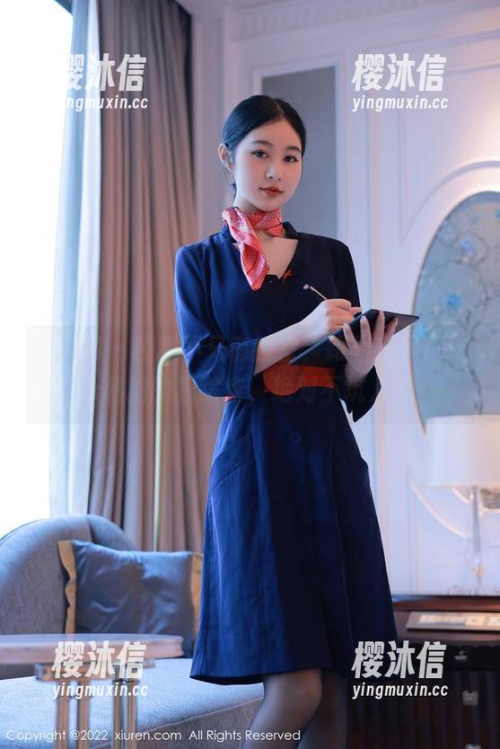秀人网 - 校服不只有教室，跟着安妮Tess私拍的思路走，绝对不坑人！