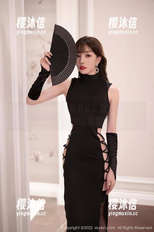 秀人网 - 你以为肉丝只是食物？林文文yooki的私拍图集让你重新定义