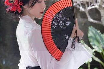 秀人网 – 图库新资源，棉花糖candy与她那令人咋舌的长腿，简直让人目瞪口呆。
