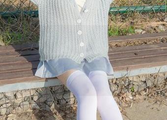 紧急企划 – 全集！小恩的体操服写真，那舌头的小捉弄，运动的欢乐真不止是跳一跳而已